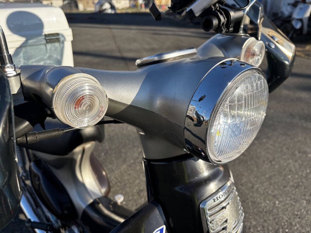 リトルカブに装着したクリアウインカーレンズ